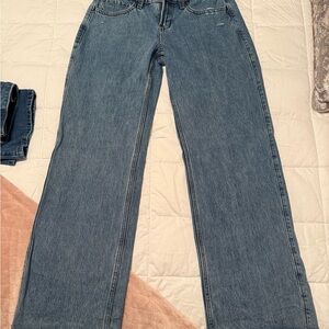 Hollister Blue Denim Low-Rise Baggy Jeans